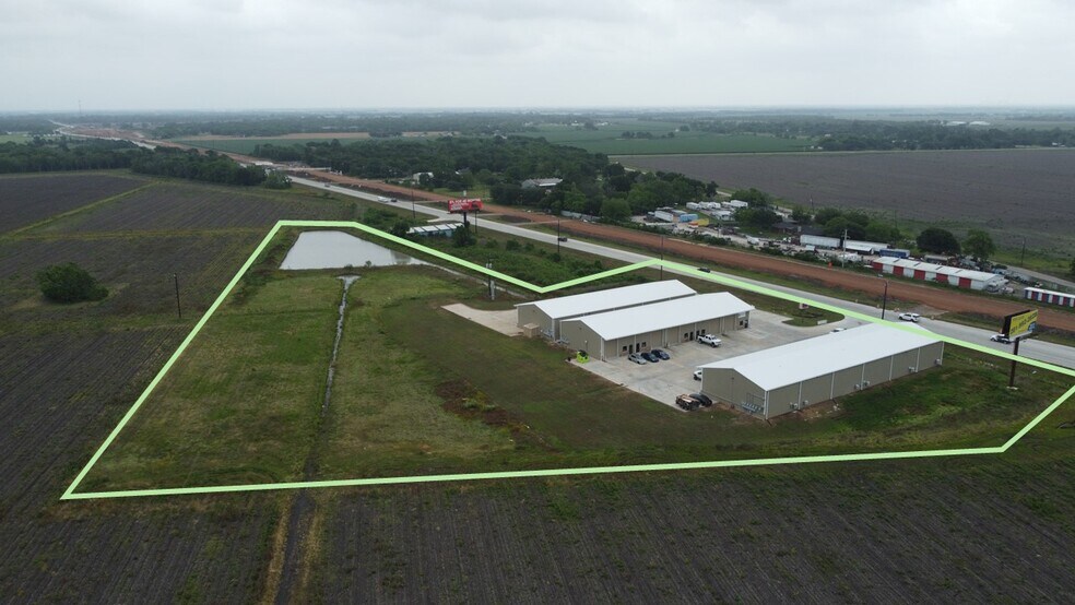 9210 Highway 36, Needville, TX à louer - Aérien - Image 3 de 16