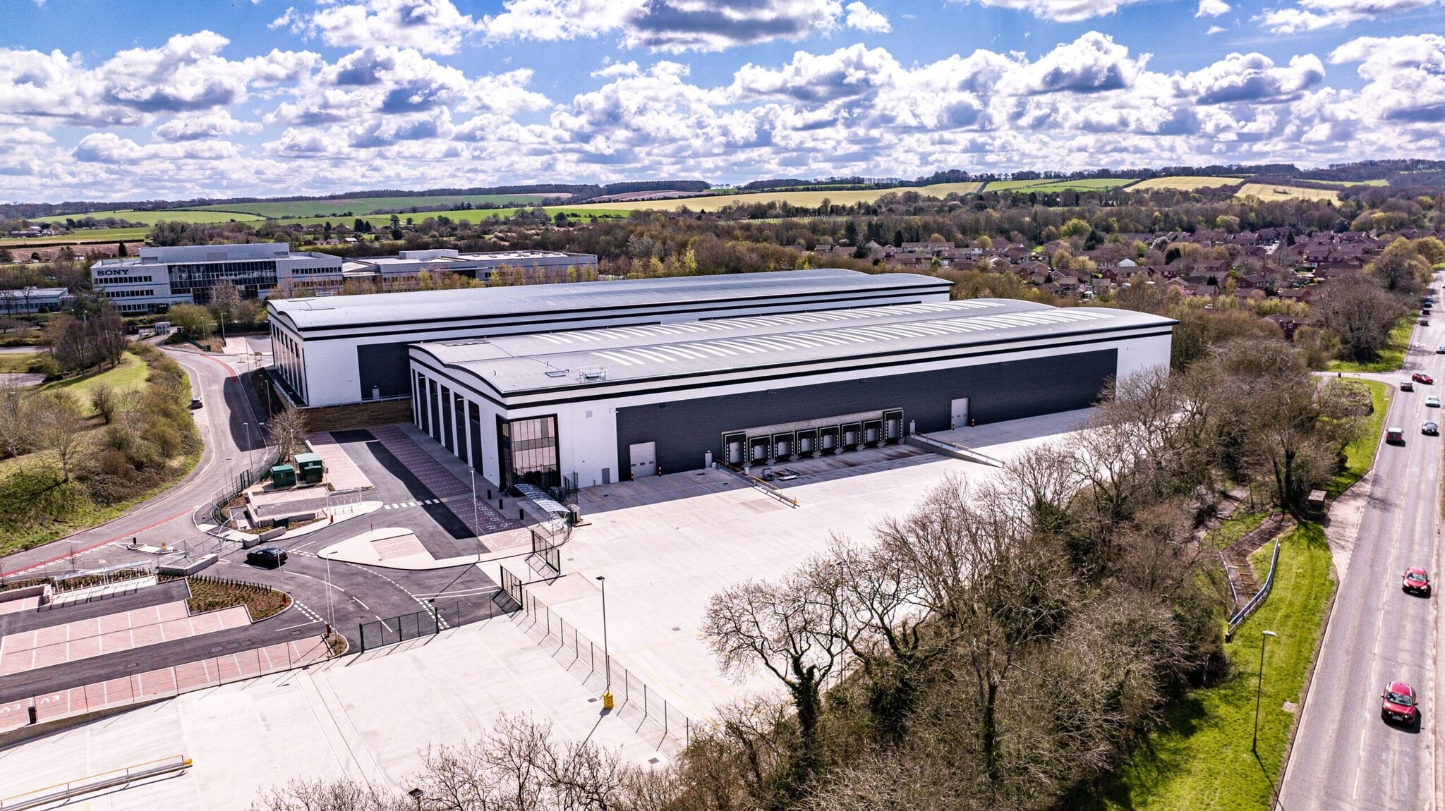 Jays Close, Basingstoke for lease Building Photo- Image 1 of 36