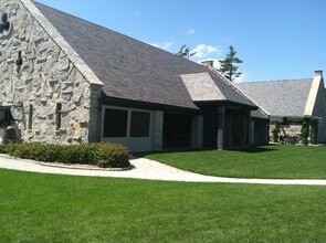 2235 Fair Ave, Lancaster, OH for lease Building Photo- Image 1 of 1