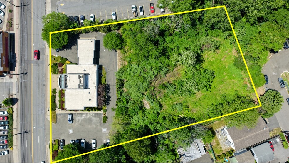 250 Boston Post Rd, Port Chester, NY for sale - Building Photo - Image 3 of 3