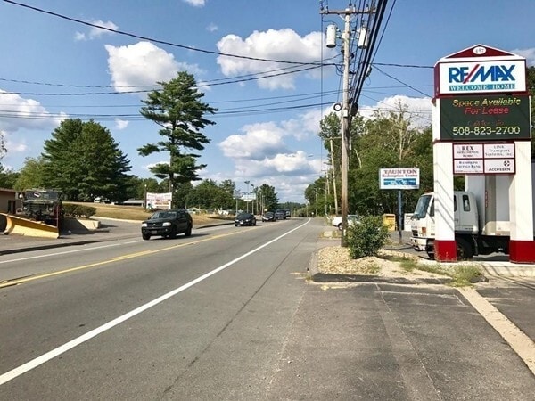 447 Broadway, Taunton, MA for lease - Building Photo - Image 2 of 6