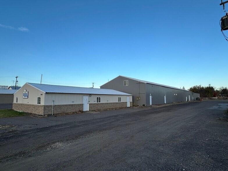 26615 Fallbrook Ave, Wyoming, MN à vendre - Photo du bâtiment - Image 3 de 17