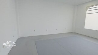 Plus de détails pour Commerce de détail à louer