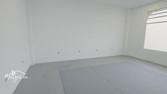 Plus de détails pour Commerce de détail à louer