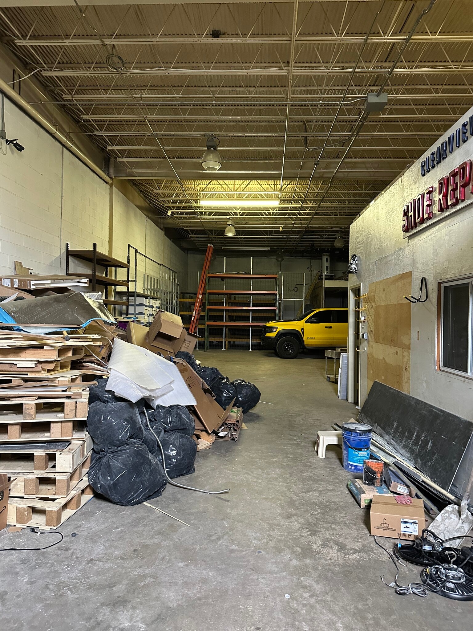 1511 132nd St, College Point, NY for lease Interior Photo- Image 1 of 2