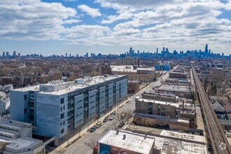 2211 N Milwaukee Ave, Chicago, IL - Aérien  Vue de la carte - Image1