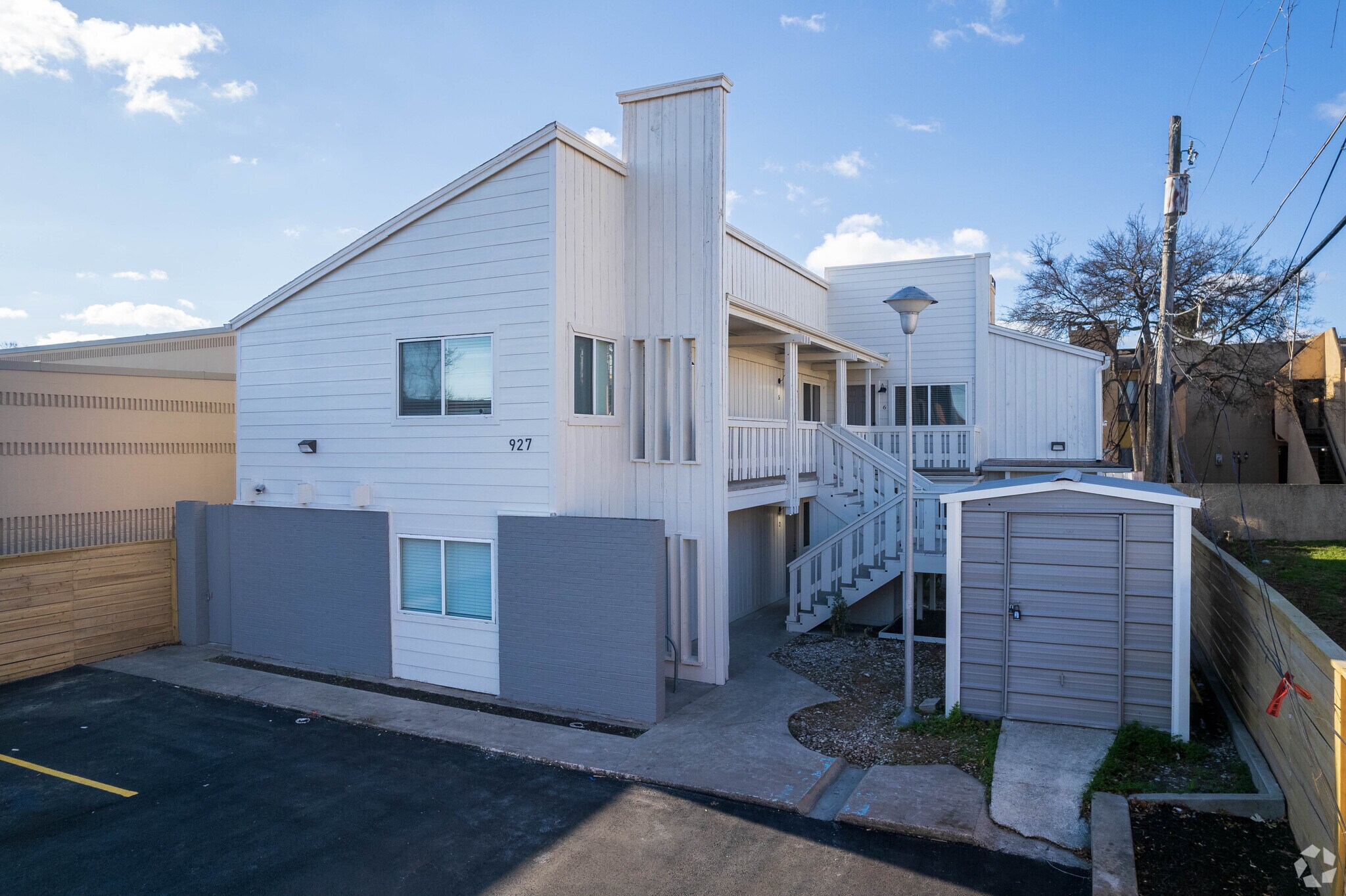 927 E 41st St, Austin, TX for lease Building Photo- Image 1 of 17