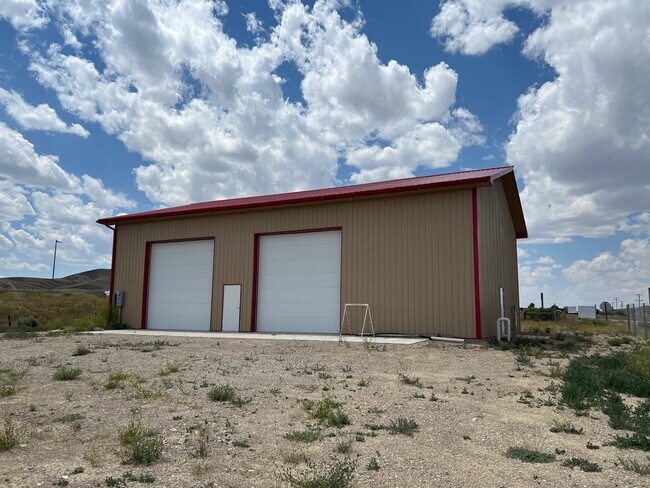 More details for 604 Locust St, Rawlins, WY - Industrial for Sale