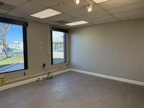 500 E Landis Ave, Vineland, NJ for lease Building Photo- Image 1 of 5