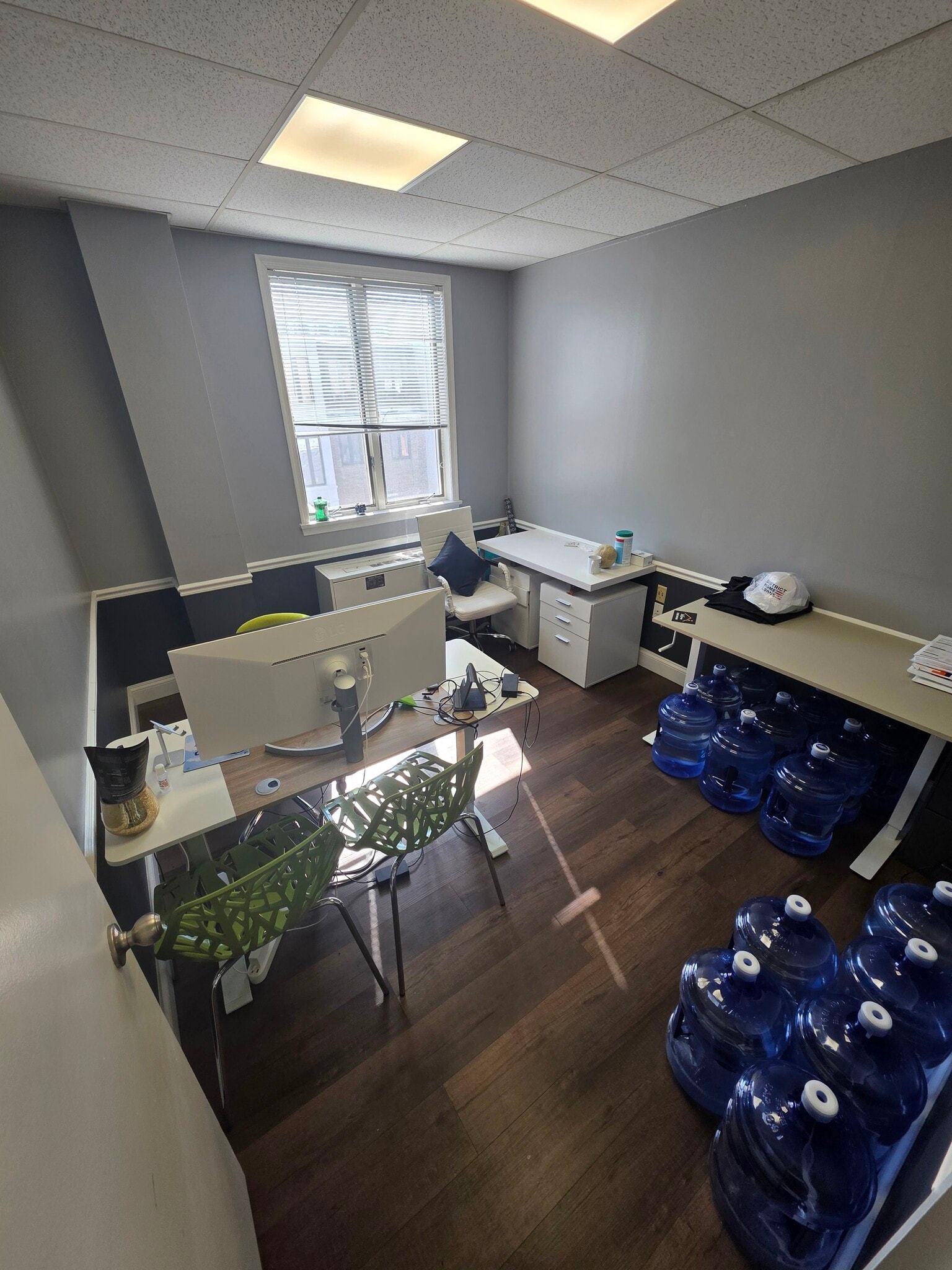 17 W Jefferson St, Rockville, MD à louer Photo intérieure- Image 1 de 4