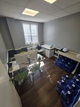 17 W Jefferson St, Rockville, MD à louer Photo intérieure- Image 1 de 4