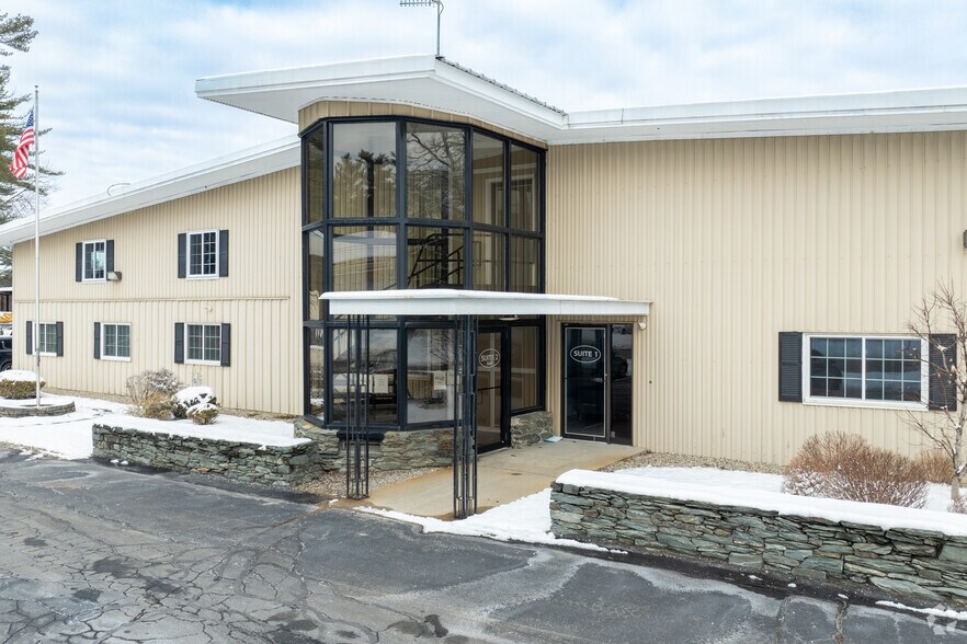 250 Cape Hwy, East Taunton, MA for lease - Building Photo - Image 3 of 4