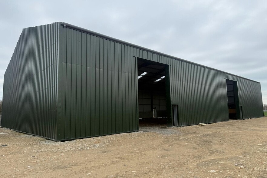 Station Rd, Swindon for lease - Building Photo - Image 3 of 3