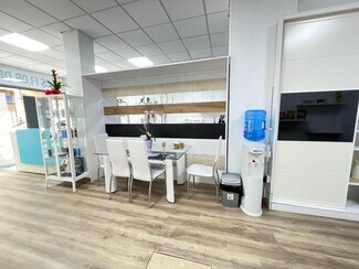 More details for Calle de los Hermanos Pinzón, 4, Zaragoza - Retail for Sale