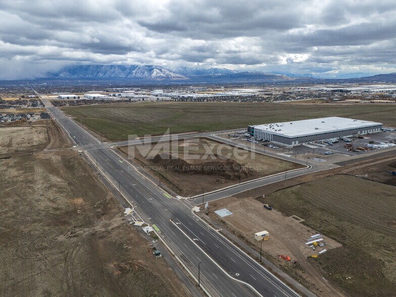 6800 9000 S, West Jordan, UT à vendre - Photo du bâtiment - Image 2 de 3