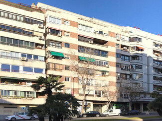 Plus de détails pour Calle Del Doctor Esquerdo, 112, Madrid - Multi-résidentiel à vendre