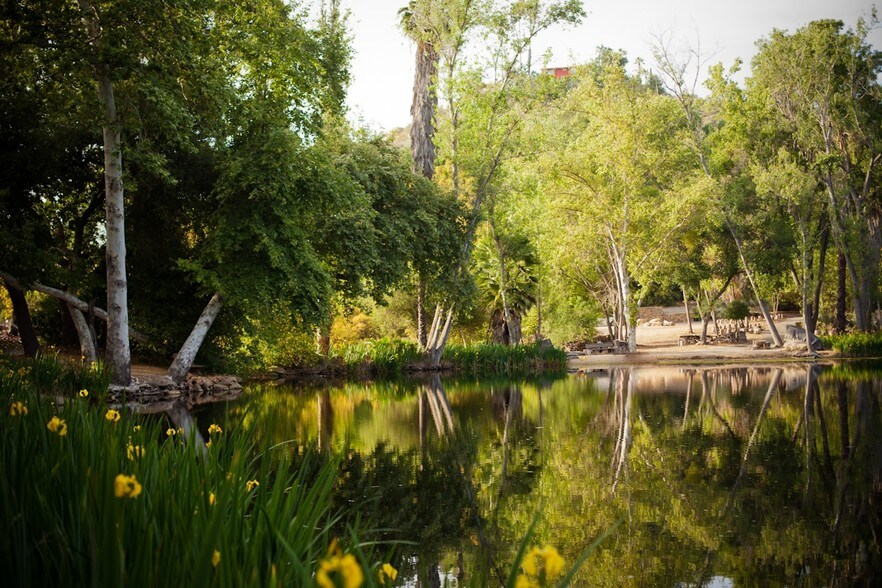 6036 Rainbow Heights Rd, Fallbrook, CA à vendre - Photo du bâtiment - Image 3 de 111