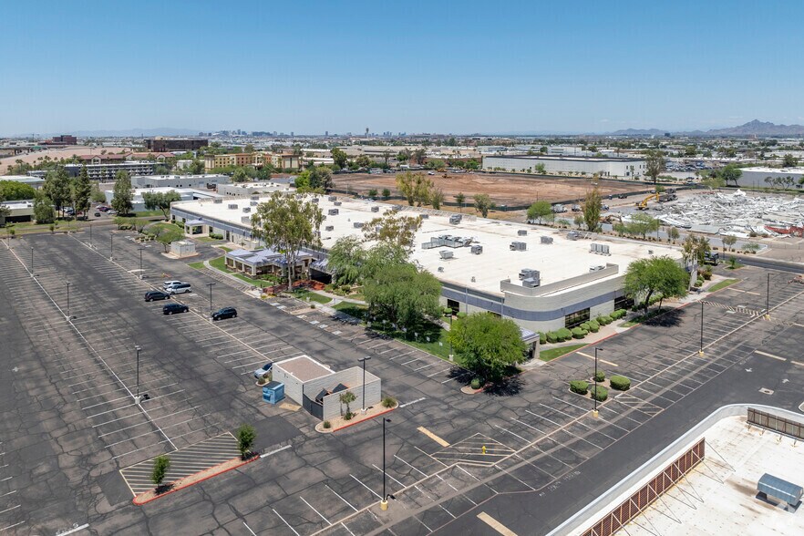 1616 W 17th St, Tempe, AZ à louer - Aérien - Image 3 de 7