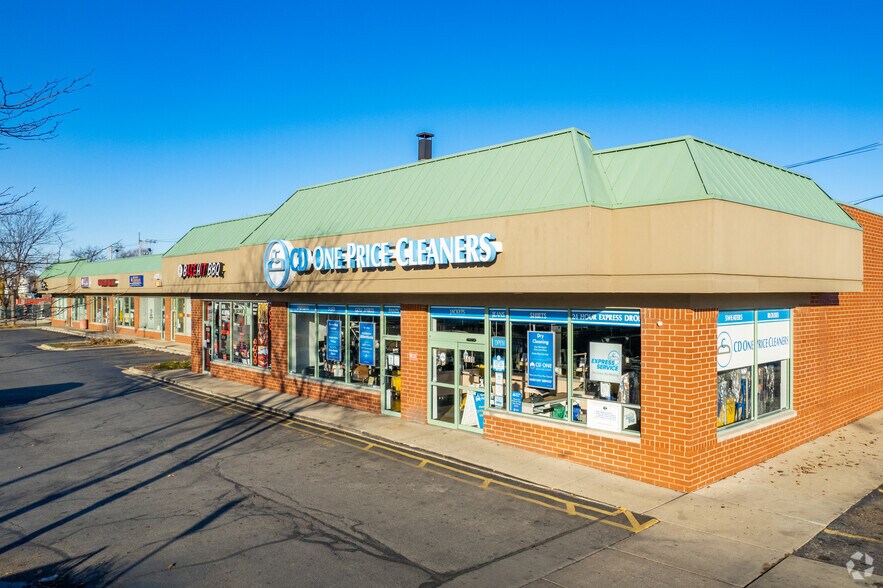 6600-6624 W North Ave, Chicago, IL à louer - Photo du bâtiment - Image 3 de 6