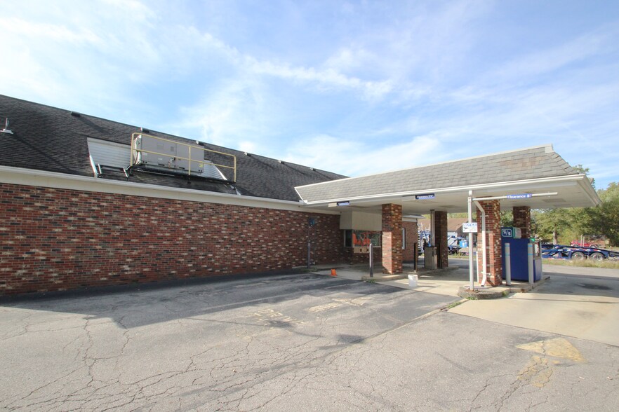 26700 Royalton Rd, Columbia Station, OH à louer - Photo du bâtiment - Image 3 de 10