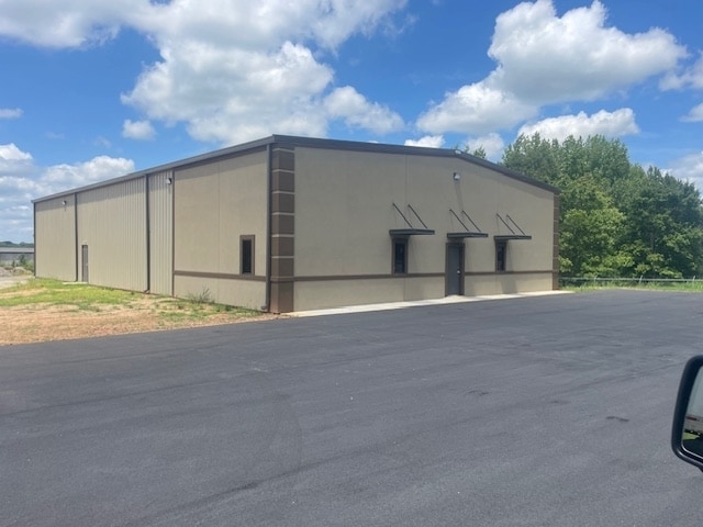 285 Gossett rd, Spartanburg, SC for lease - Primary Photo - Image 1 of 1