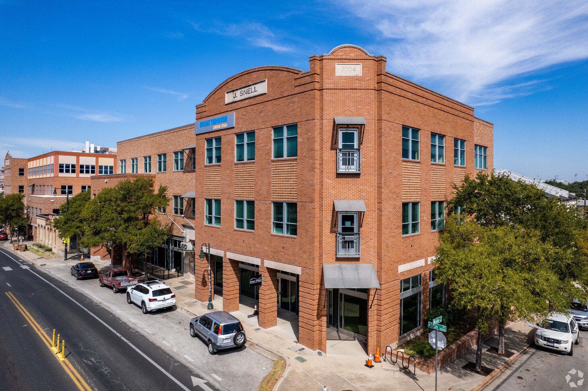 1050 E 11th St, Austin, TX for lease Primary Photo- Image 1 of 6