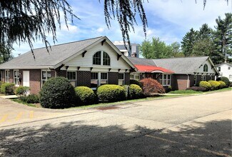 Plus de détails pour 206 Monroe St, Monroeville, PA - Bureau à vendre