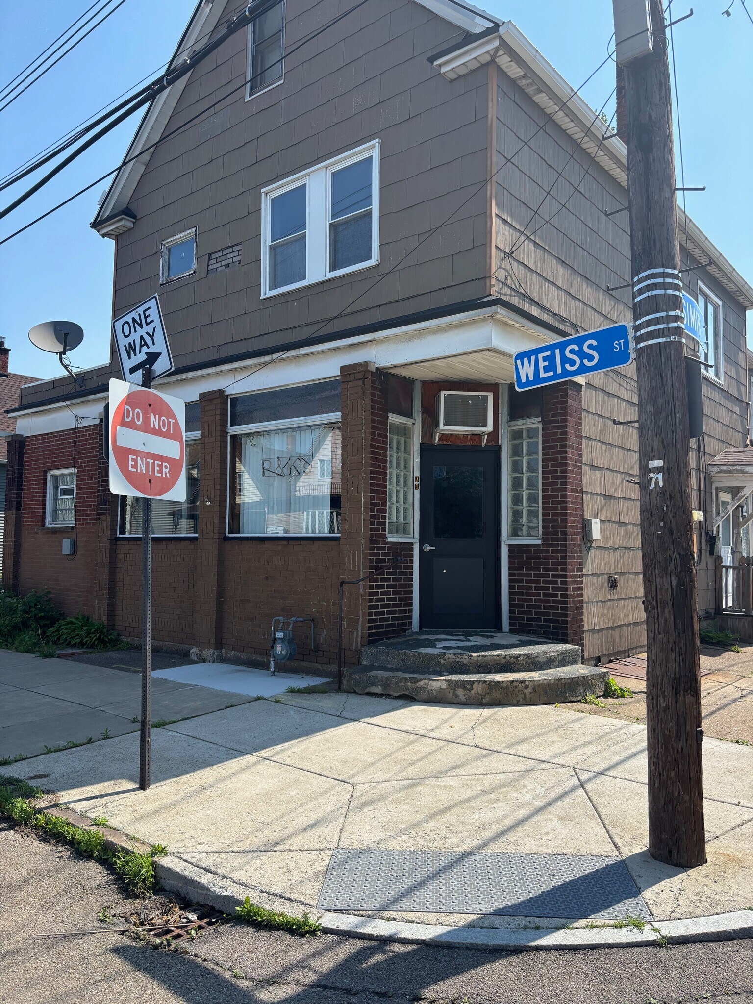 71 Weiss St, Buffalo, NY for sale Primary Photo- Image 1 of 6