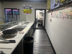 13503-13541 Clopper Rd, Germantown, MD à louer Photo intérieure- Image 2 de 4