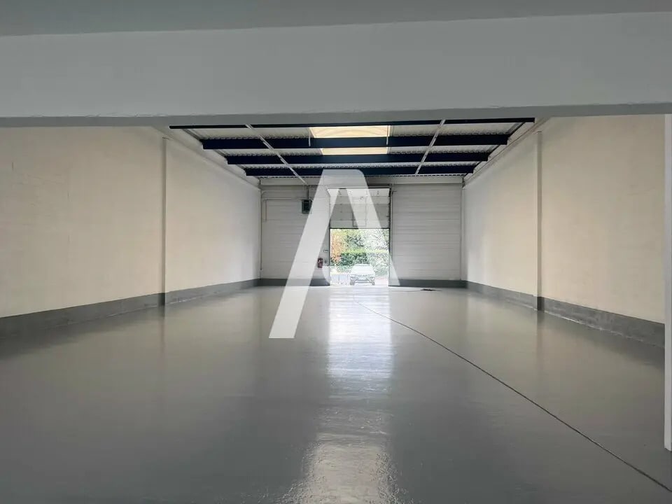 Industriel dans Bonneuil-sur-Marne à louer Photo intérieure- Image 1 de 9