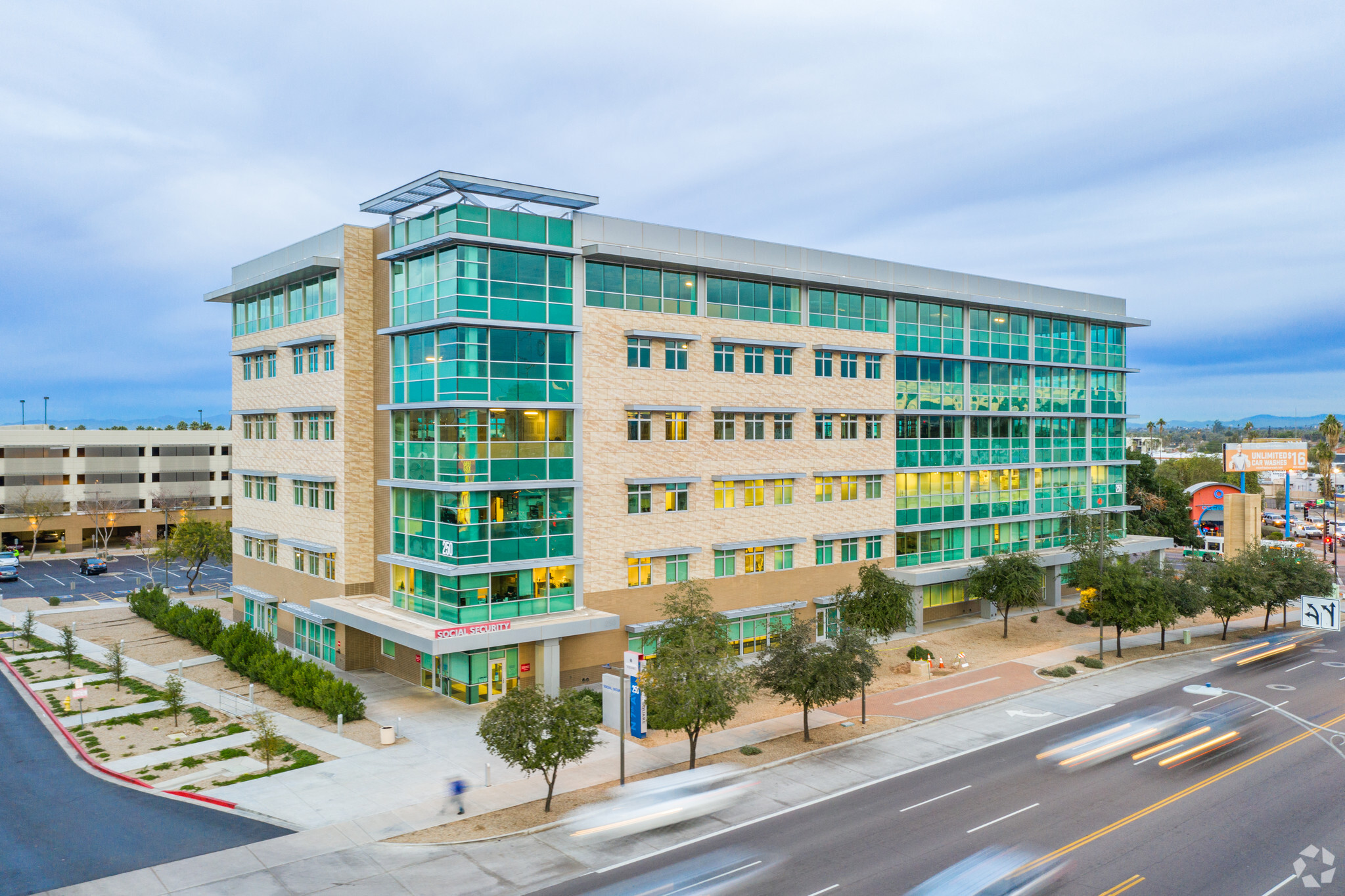 100 N 7th Ave, Phoenix, AZ for lease Building Photo- Image 1 of 1