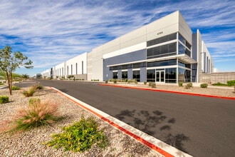 NWC Loop 202 & Sossaman Rd, Mesa, AZ for lease Interior Photo- Image 1 of 3