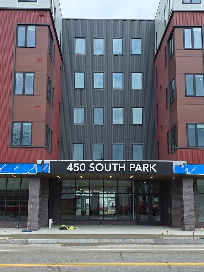 Plus de détails pour 450 S Park Ave, Buffalo, NY - Bureau/Commerce de détail à louer