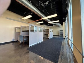 104 Bayard St, New Brunswick, NJ for lease Interior Photo- Image 2 of 3