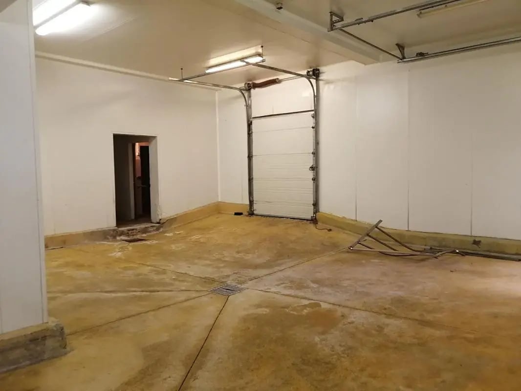 Industrial in Lacaune for sale Interior Photo- Image 1 of 5