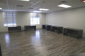 1270 N Loop 1604 E, San Antonio, TX for lease Interior Photo- Image 2 of 6