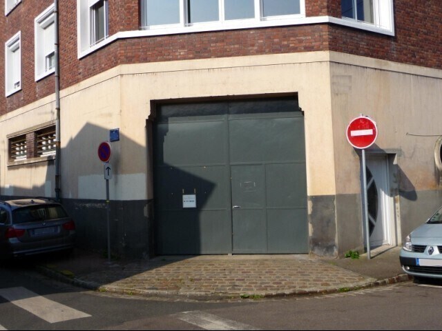 Flex in Rouen for lease - Building Photo - Image 1 of 4