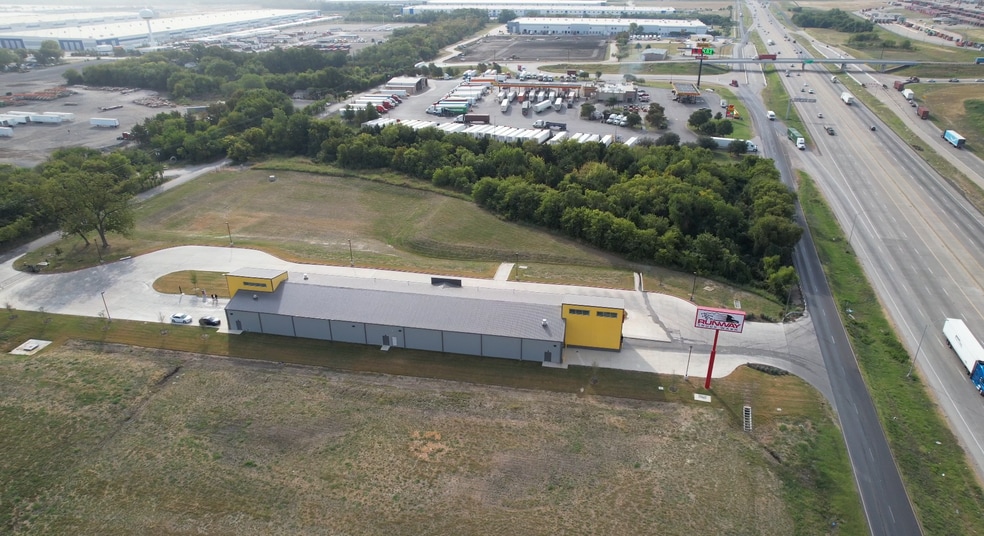 2000 S Interstate Highway 45, Hutchins, TX for sale - Building Photo - Image 2 of 13