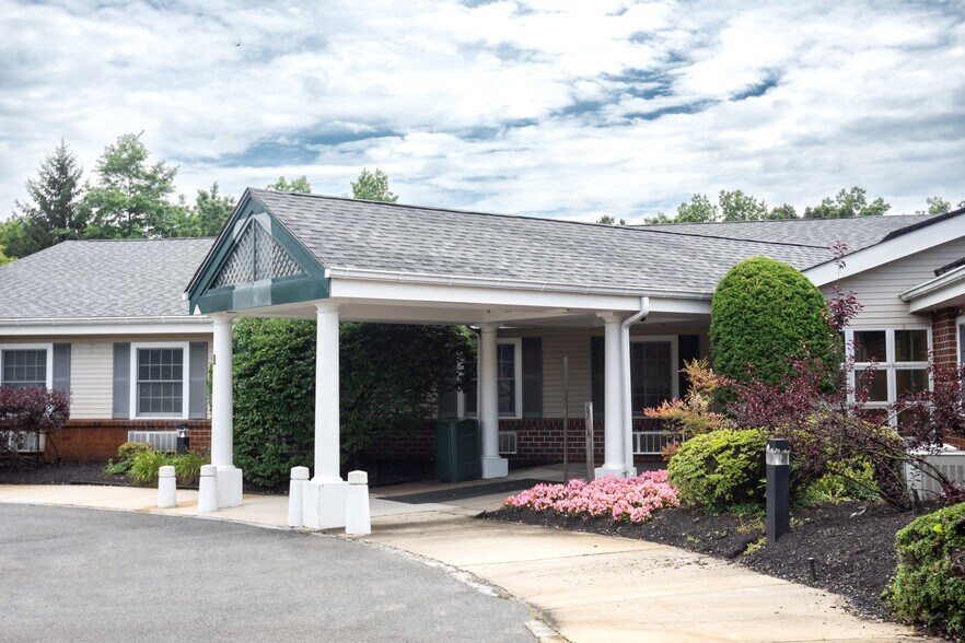 94 Stevens Rd, Toms River, NJ à louer - Photo du bâtiment - Image 3 de 15