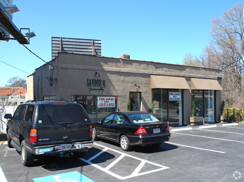 3240 Roswell Rd NW, Atlanta, GA à vendre - Photo du bâtiment - Image 3 de 7