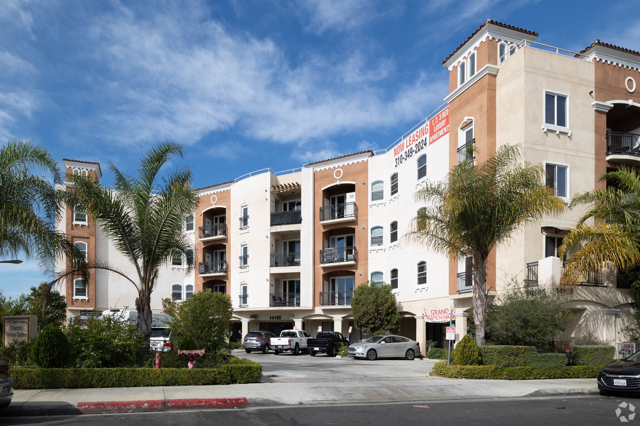 14105 Chadron Ave, Hawthorne, CA for sale Primary Photo- Image 1 of 22