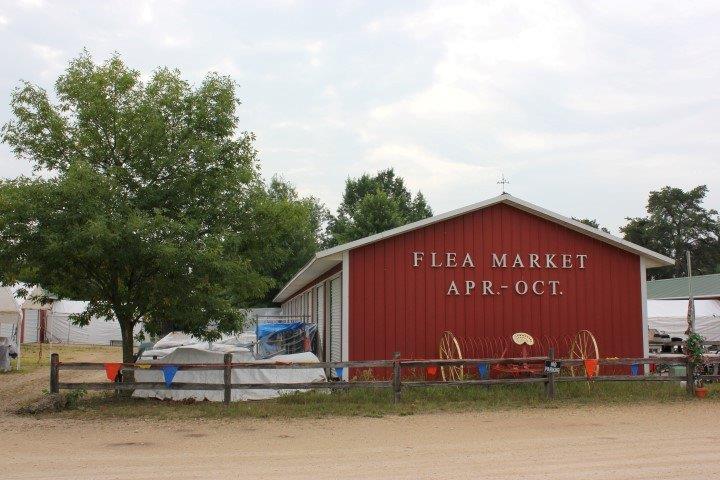 23080 Waller Rd, Fulton, IL for sale - Building Photo - Image 2 of 9