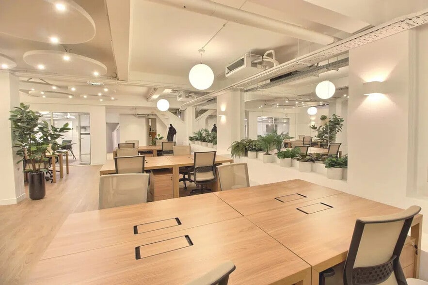 94 Rue Saint-Lazare, Paris à louer - Photo intérieure - Image 2 de 6