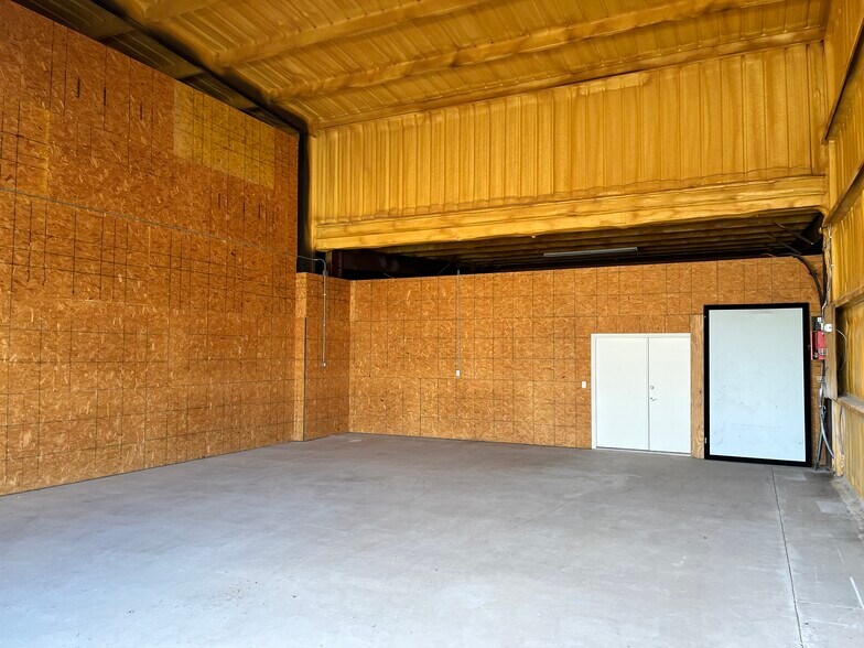 9899 E Bankhead Hwy, Aledo, TX à louer - Photo du bâtiment - Image 3 de 4