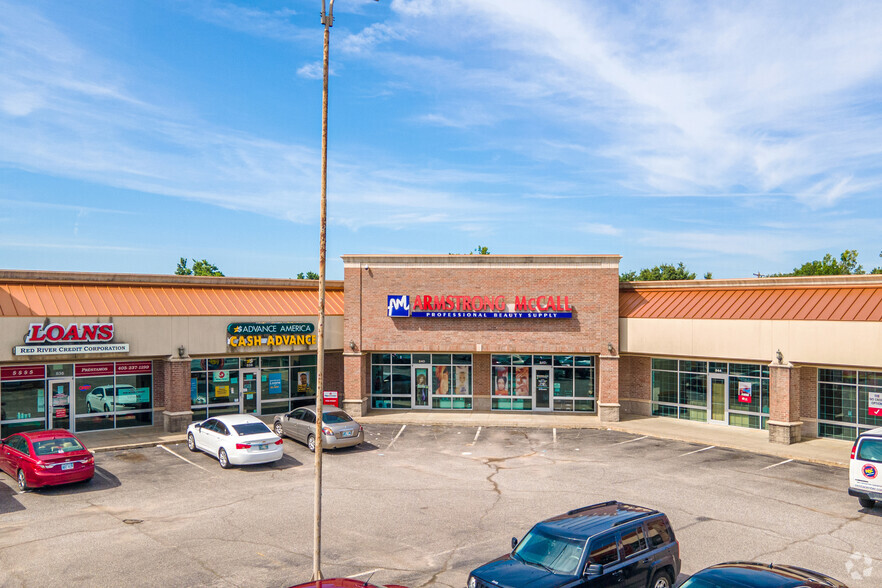 828-854 NW 12th St, Moore, OK for lease - Primary Photo - Image 1 of 2