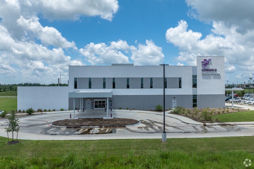 6901 Medical Center Dr, Orange, TX à louer - Photo du bâtiment - Image 3 de 5