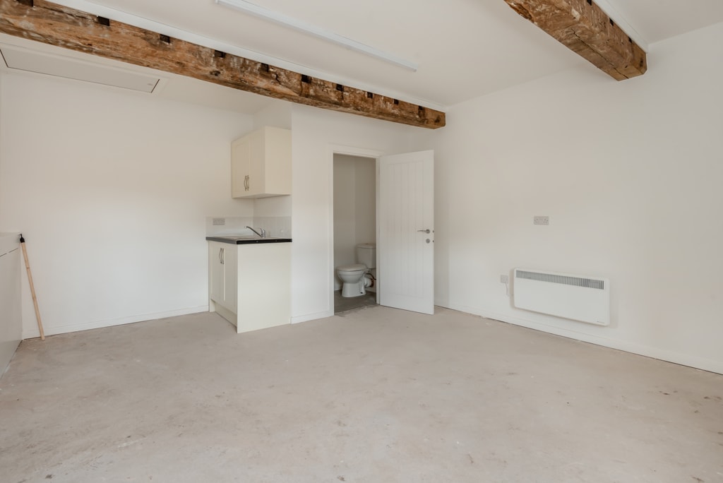 Brasseys Contract Rd, Malpas à louer Photo du bâtiment- Image 1 de 1