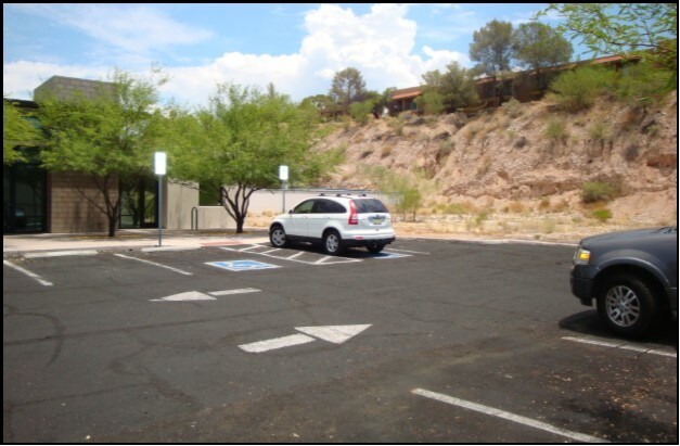 4934 N 1st Ave, Tucson, AZ à vendre - Photo du bâtiment - Image 2 de 2