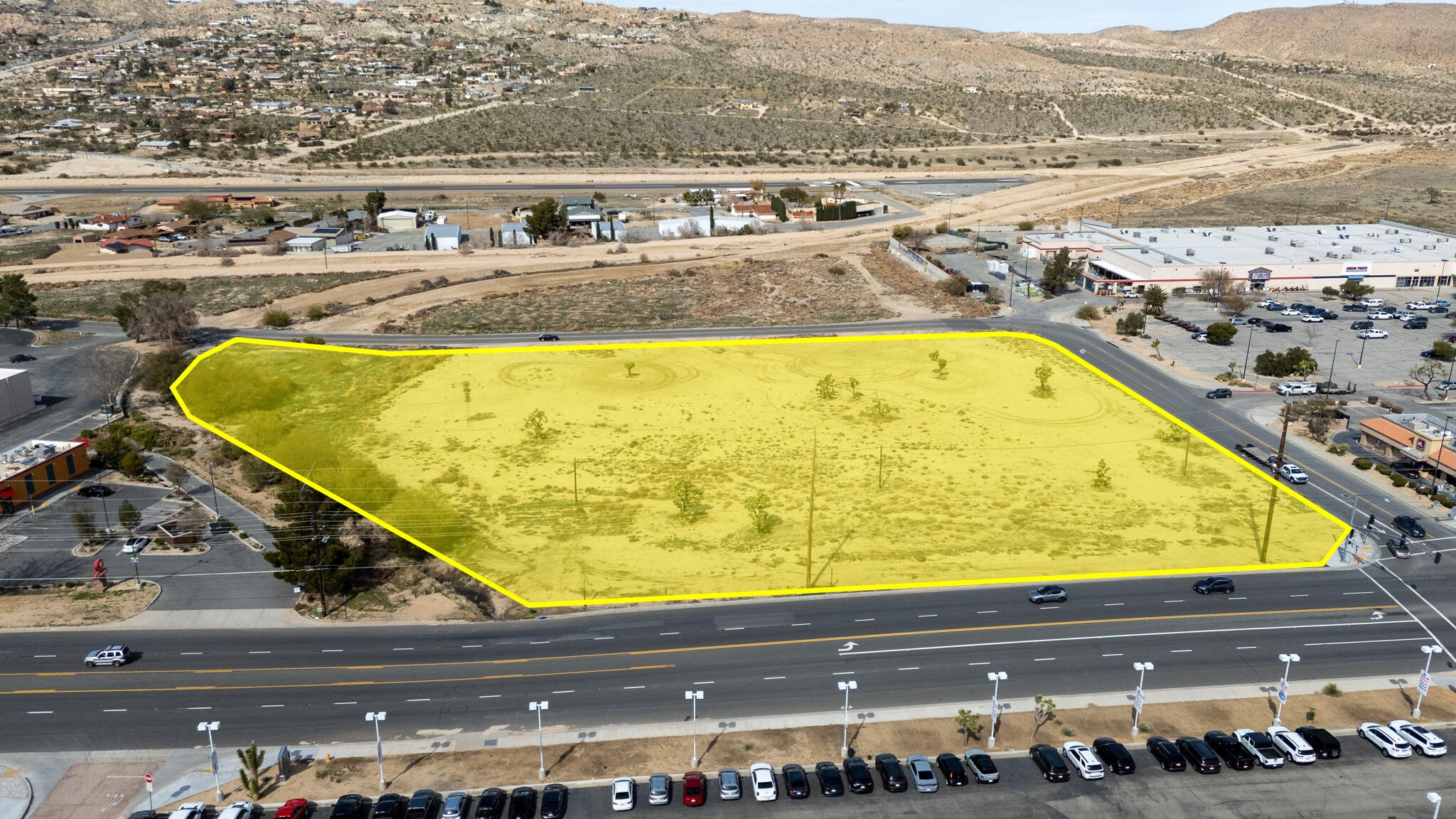 57794 29 Palms hwy, Yucca Valley, CA à vendre Photo du bâtiment- Image 1 de 9
