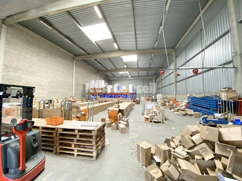 Industrial in Herblay-sur-Seine for lease - Interior Photo - Image 3 of 9